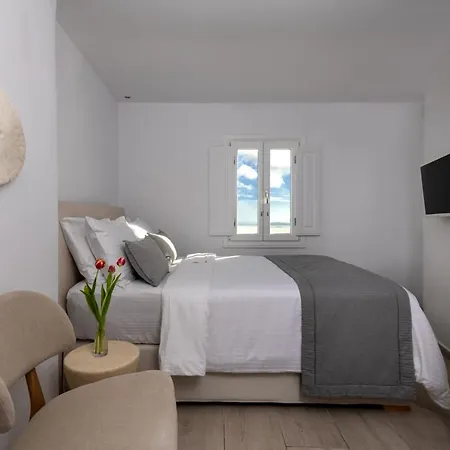 Aqua Mare Luxury Apartment Imerovigli (Santorini)