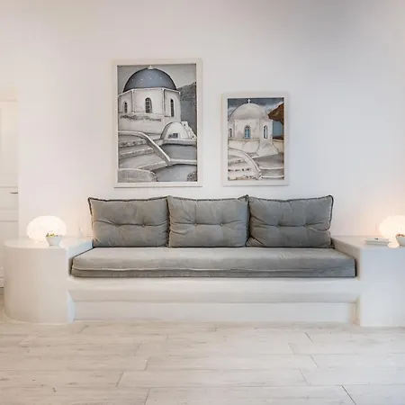 Aqua Mare Luxury Apartment