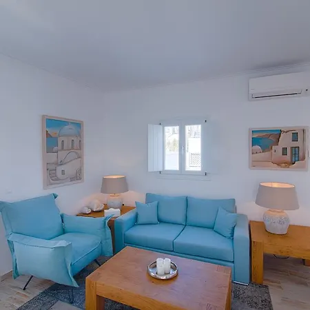 Aqua Mare Luxury Apartment Imerovigli (Santorini)